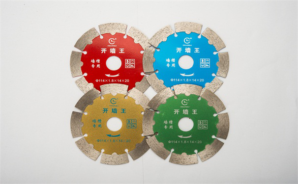 小編從專業角度教你分析考慮哪些因素可以選擇出優質的開槽切割片！