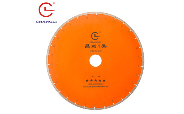 大理石鋸片金剛石繩鋸在發(fā)展中遇到哪些制約因素影響呢？